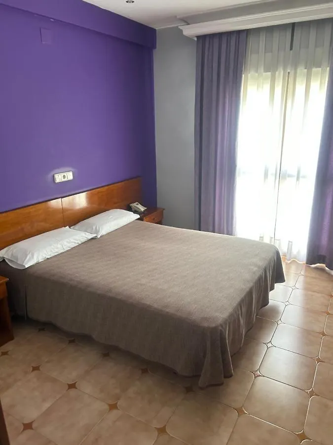 Hostal 36 Toledo 0*,  Spain