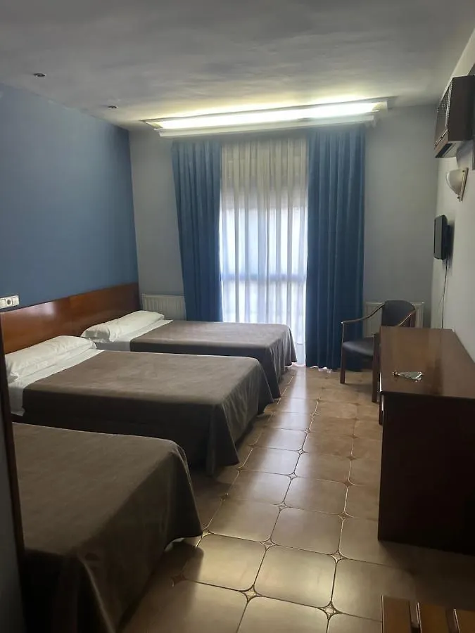 Hostal 36 Toledo Guest house